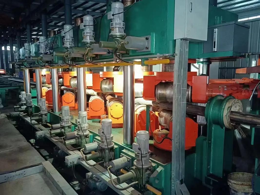 关于领奔机械168全自动数控十三辊管棒矫直机设备的安装服务