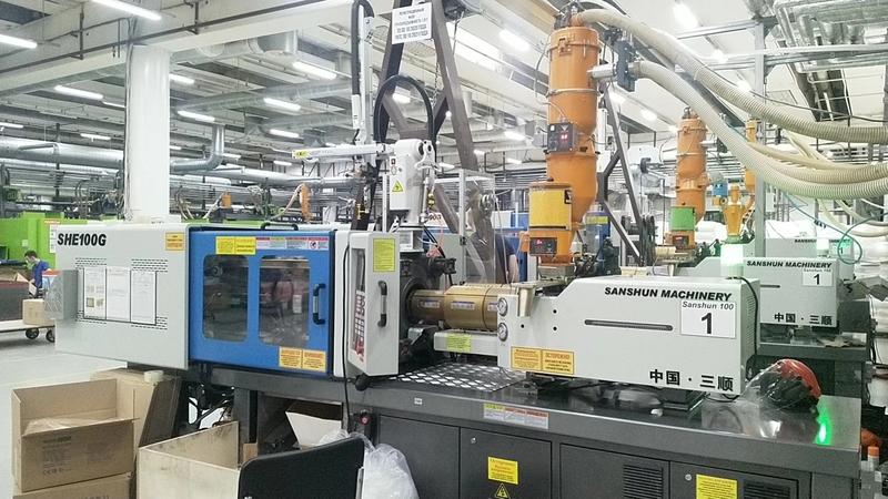 果筐注塑机与塑料机械设备安装 海雄、三顺与山东塑料机械设备厂的解决方案